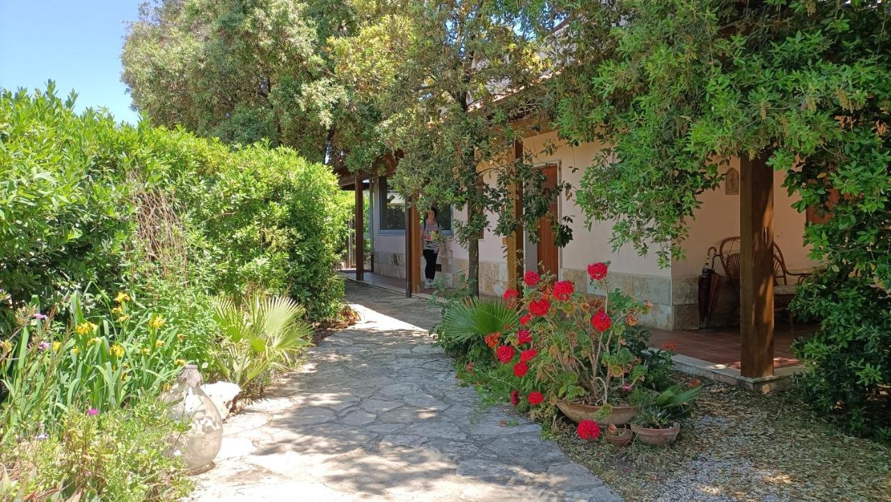 Agriturismo Le Vedute Bisceglie Exteriér fotografie